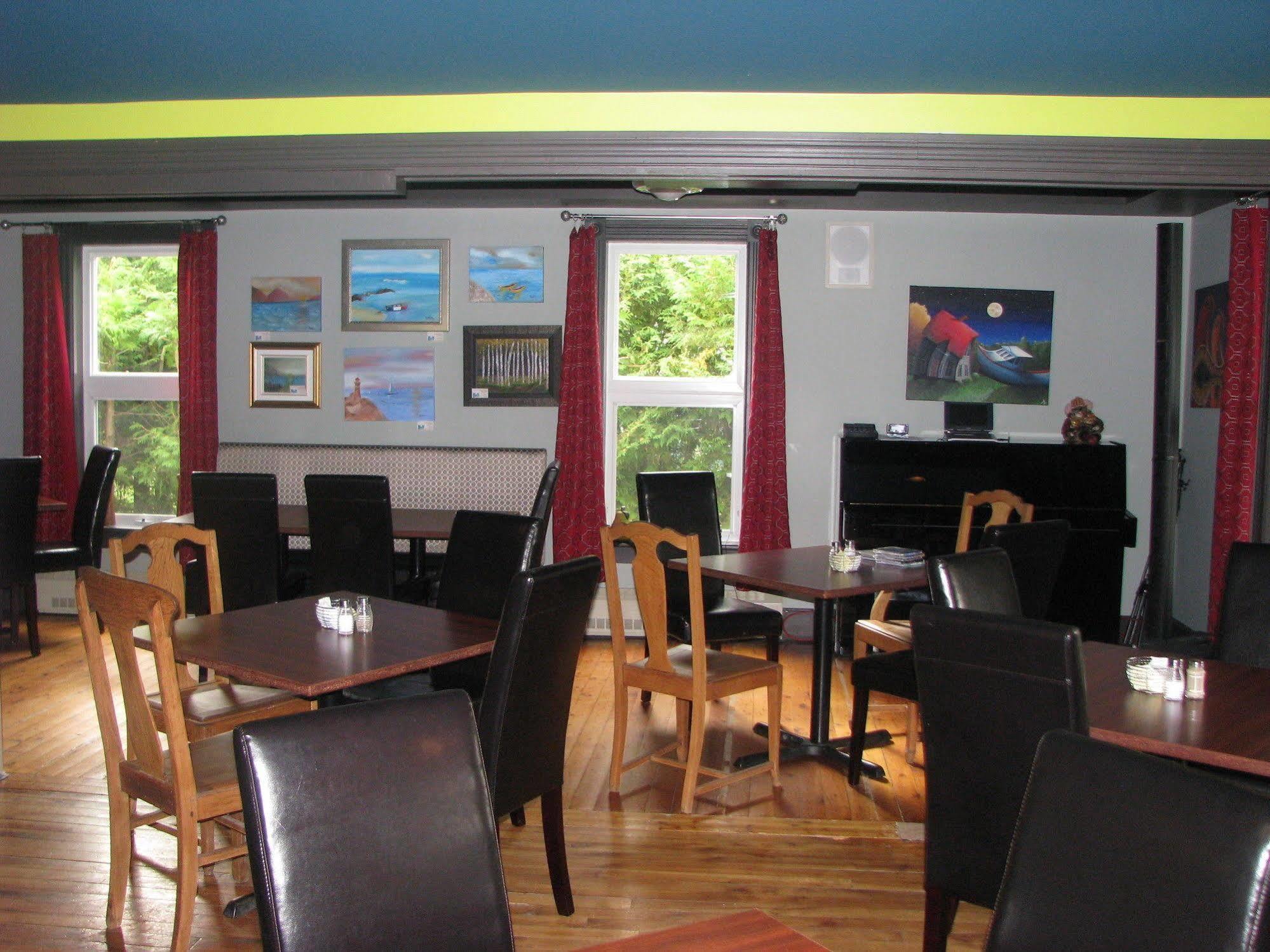 D'anjou-cocooning Café